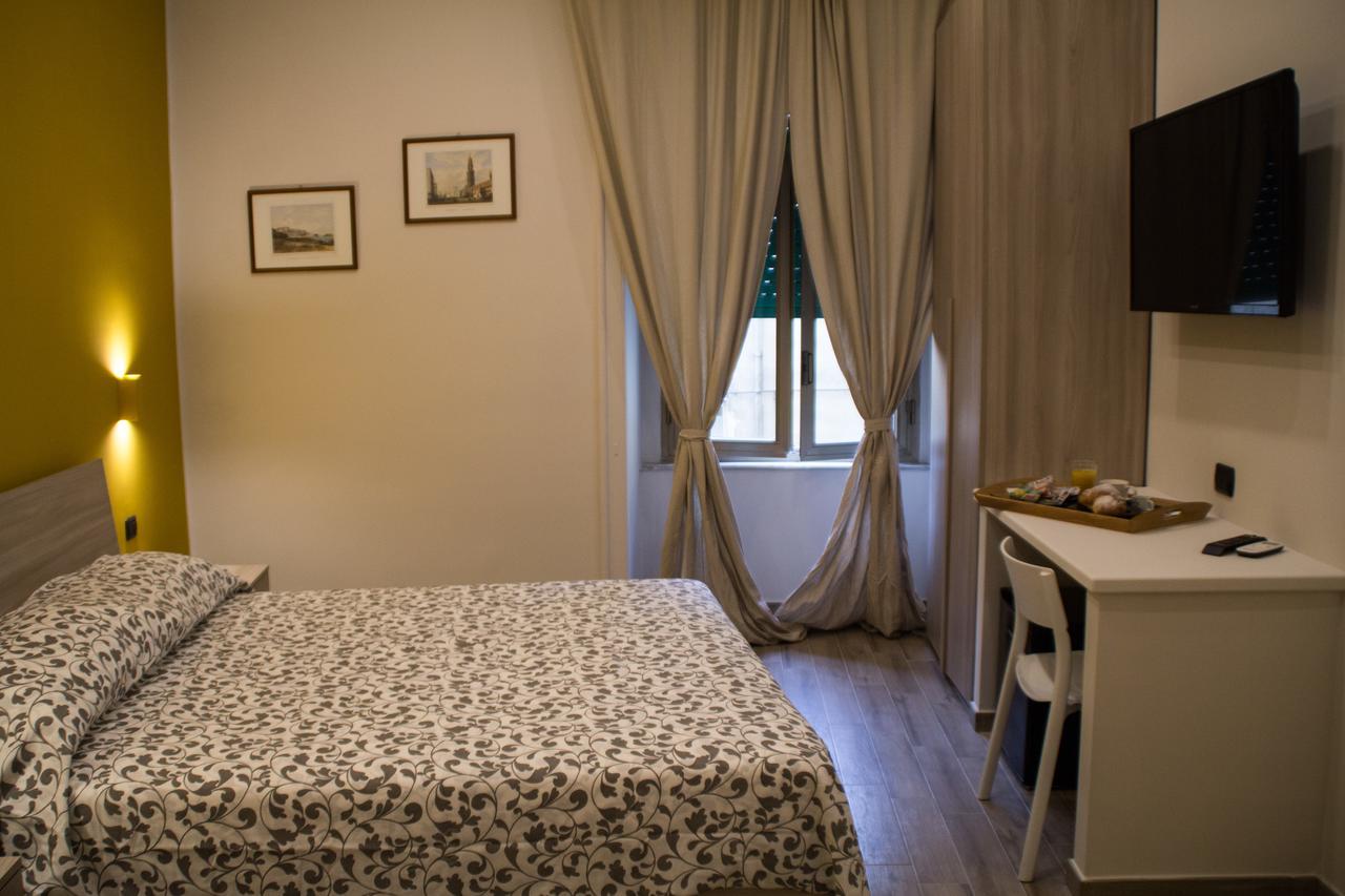 Interno 10 Cavour Bed and Breakfast Napoli Eksteriør billede